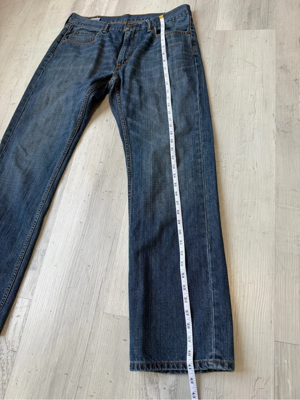 Levi's Straight-Leg Jeans in Medium Blue Wash